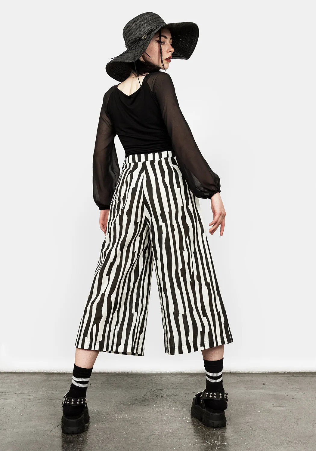 DARK WAVE CROP TROUSERS