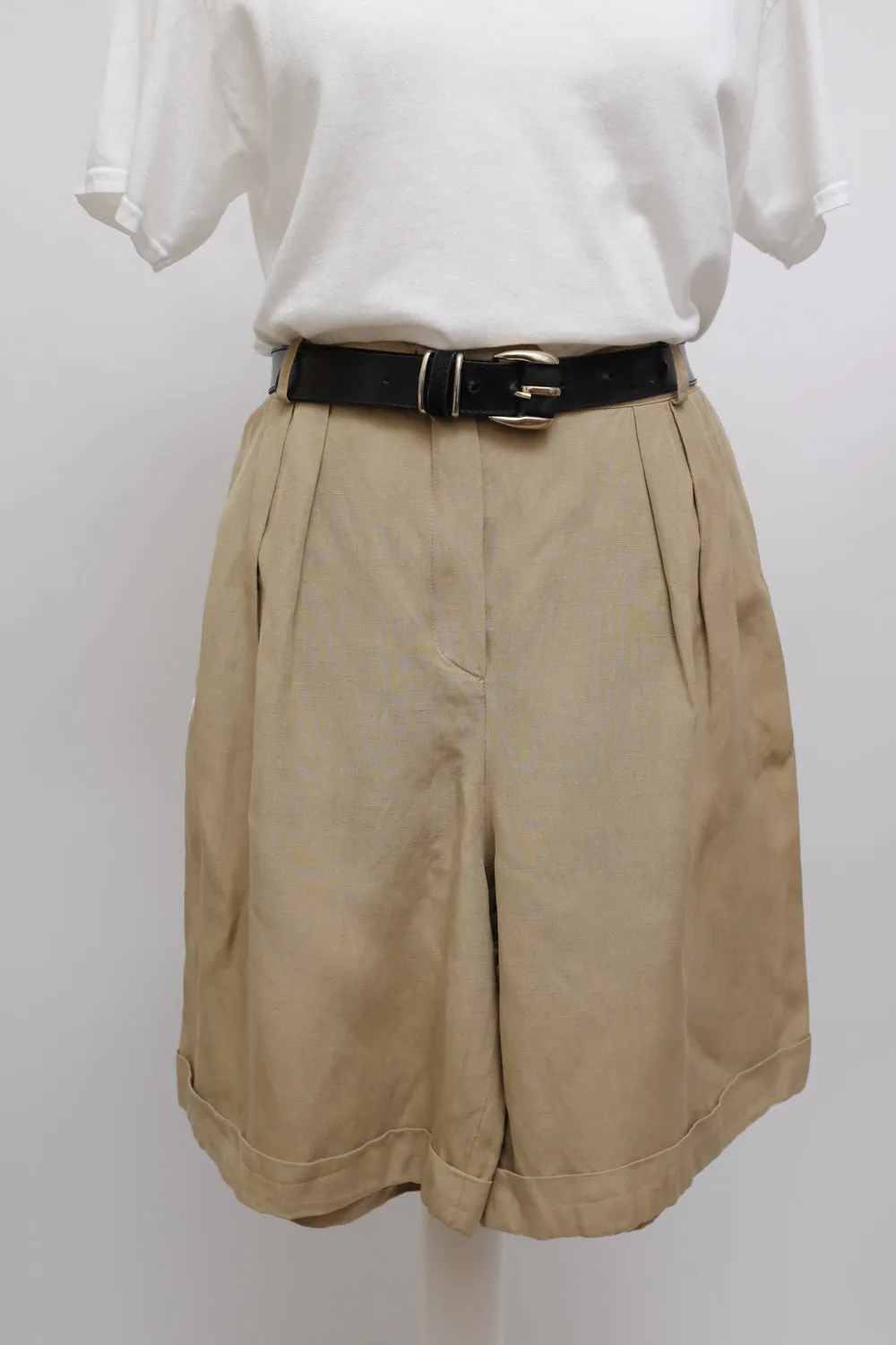 ESCADA PURE LINEN SILK VINTAGE SHORTS