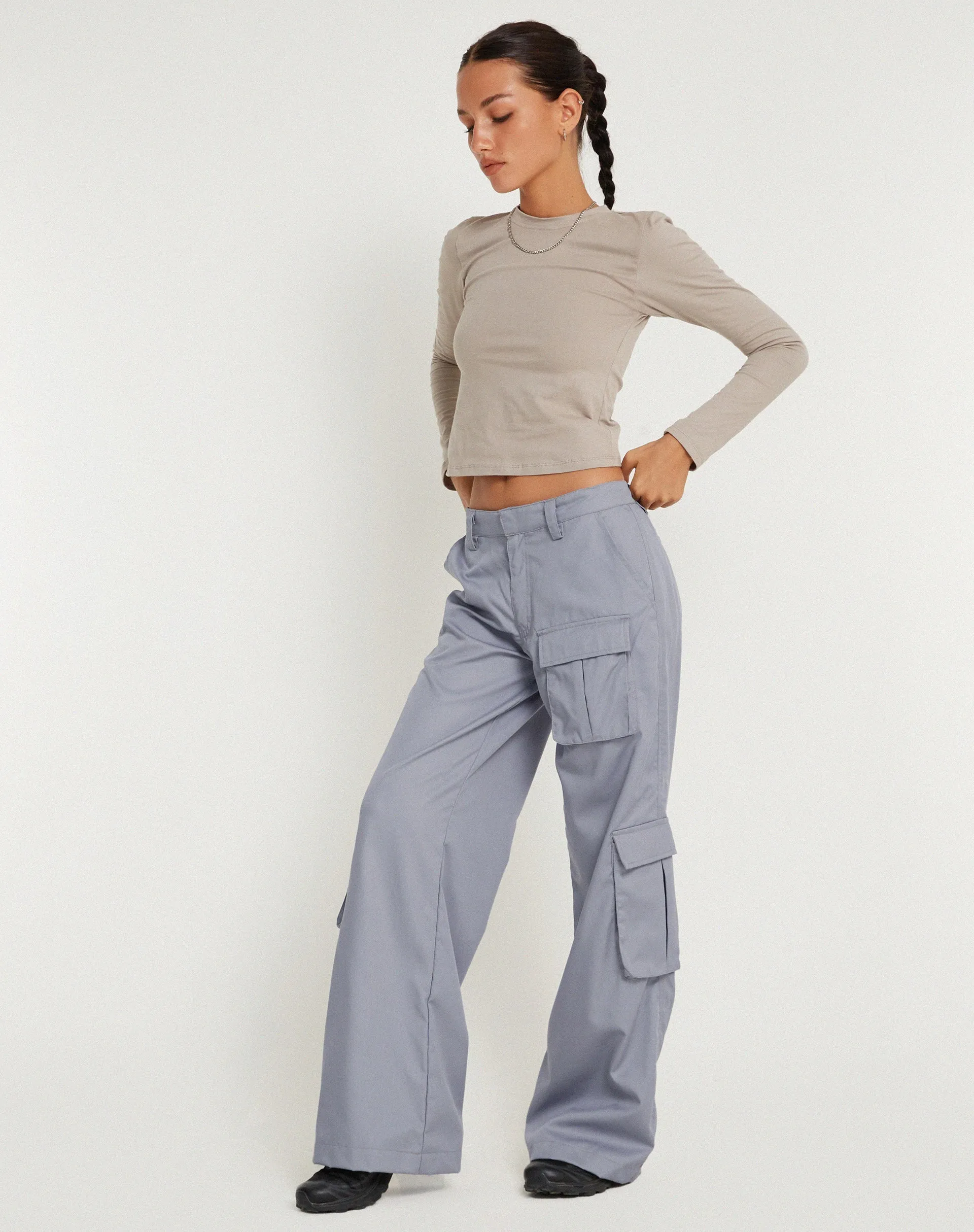 Lovis Low Rise Cargo Trouser in Grey