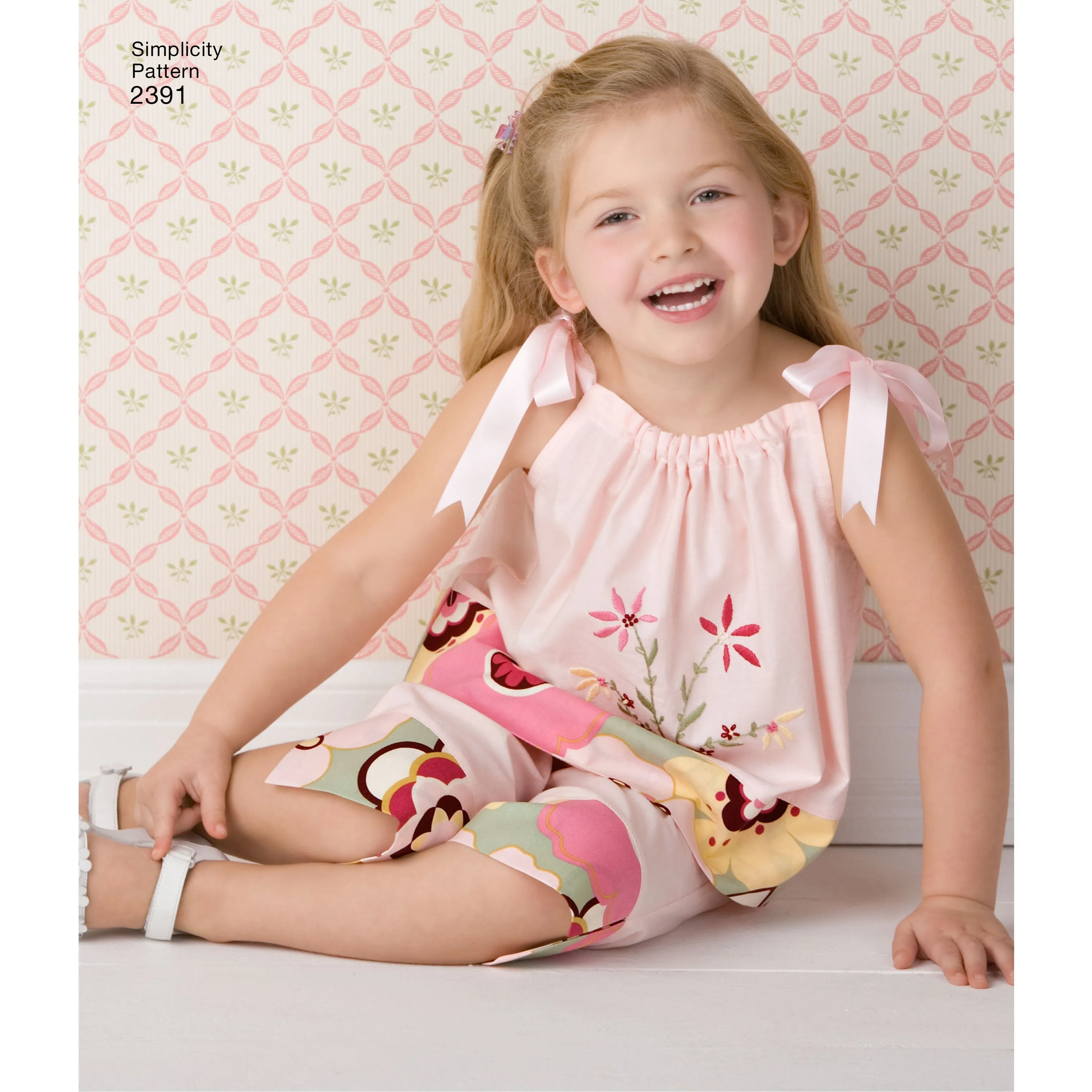 Simplicity Pattern 2391 Child's vintage pillow case fashion