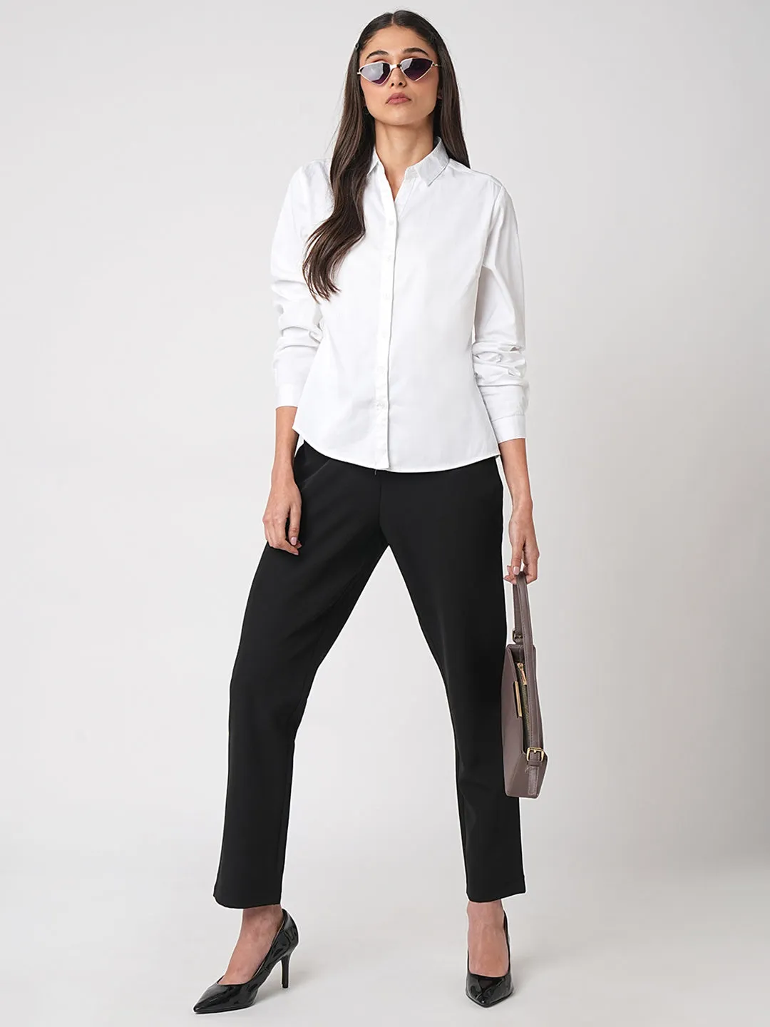 Women Mid-Rise Slim Fit Trouser